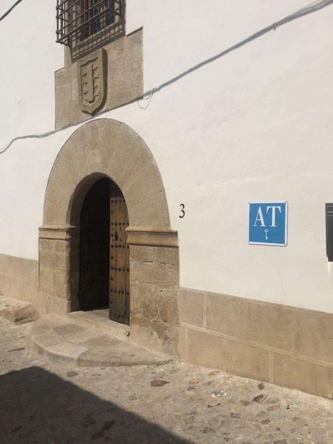 Apartamento En Casa Del S.Xvi Trujillo Luaran gambar
